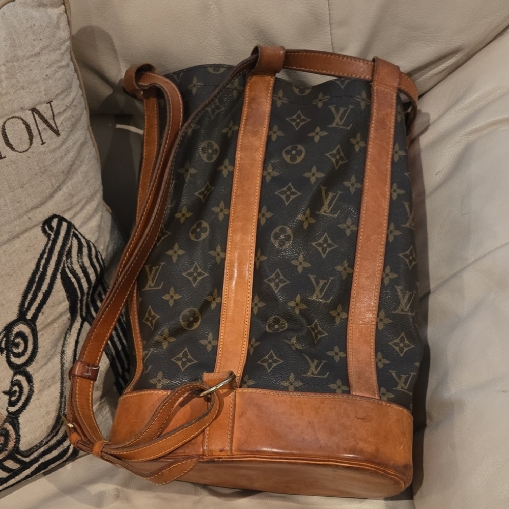 Louis Vuitton Monogram Black and Brown Bucket Bag. - Picture 2 of 4